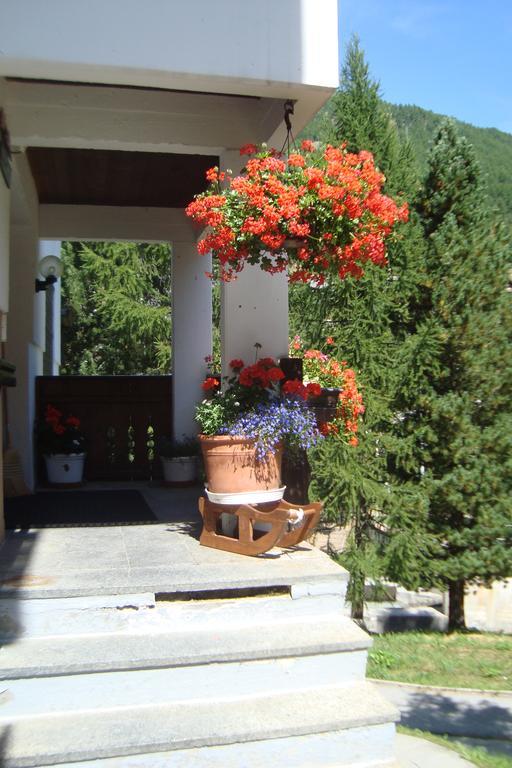 Haus Kandahar Саас-Фее Екстериор снимка